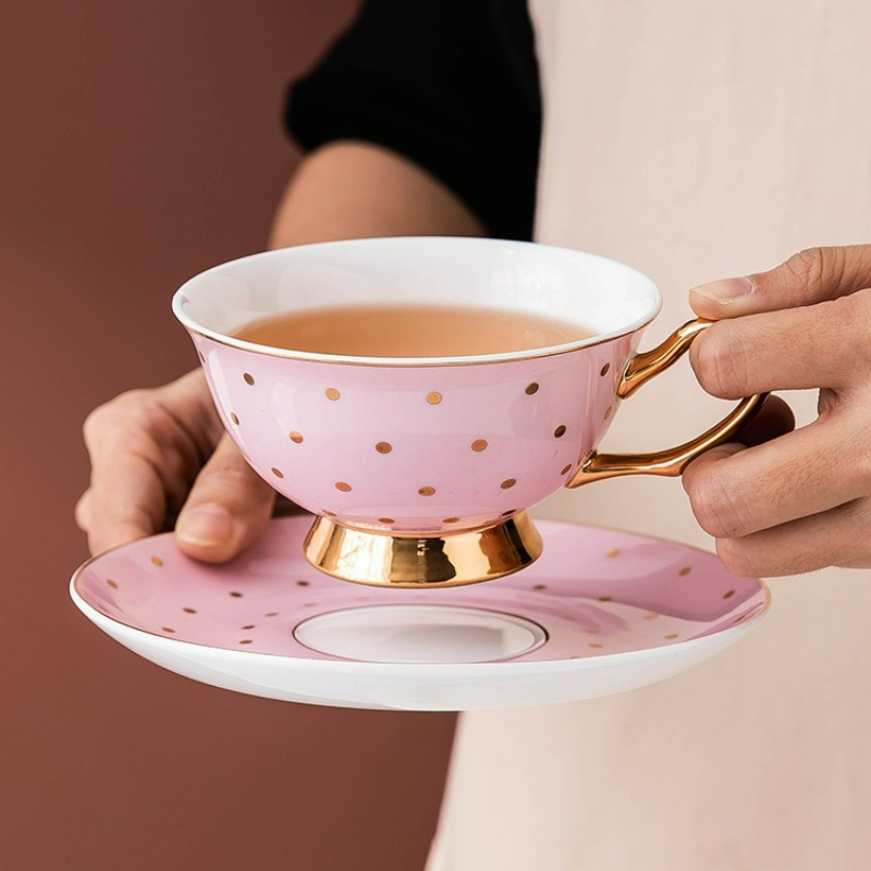 Coffee Tea And Sugar Set - Keramische roze koffiemokken met schotel theekopje